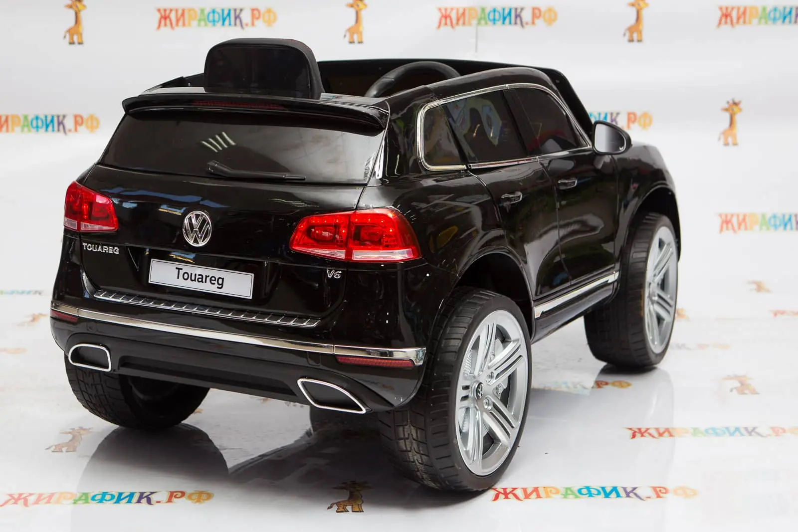 Электромобиль RiverToys Volkswagen Touareg купить в магазине Жирафик