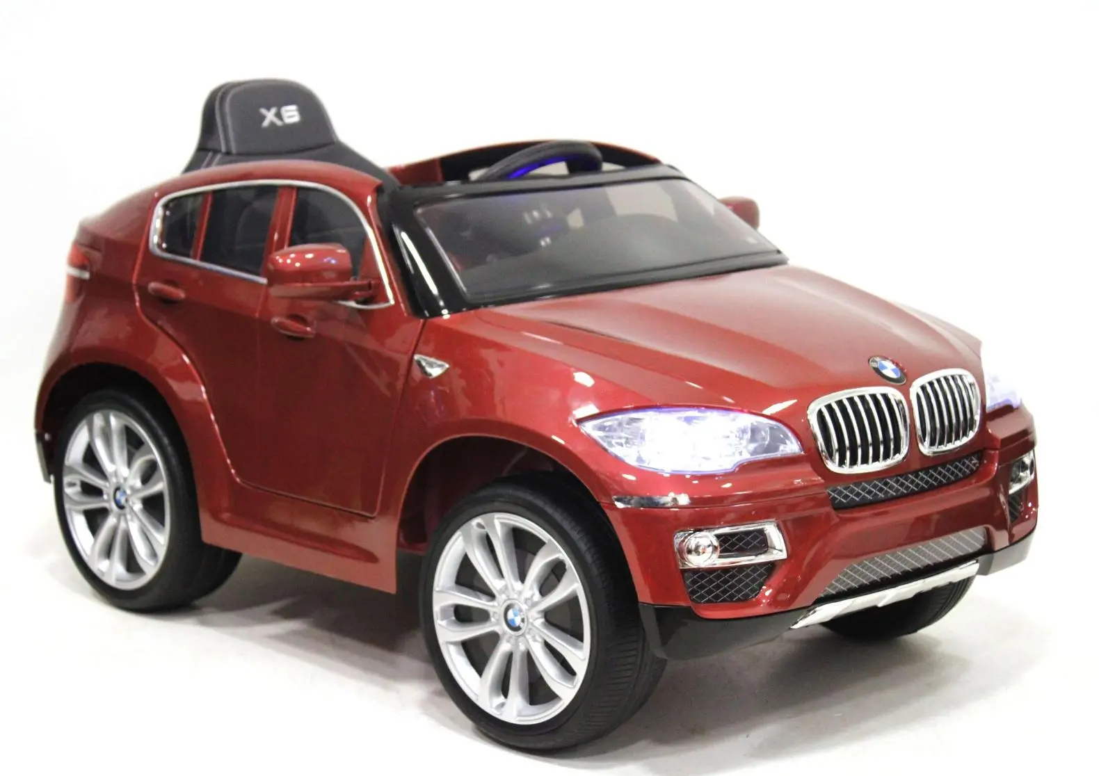 Электромобиль RiverToys BMW X6 купить в магазине Жирафик