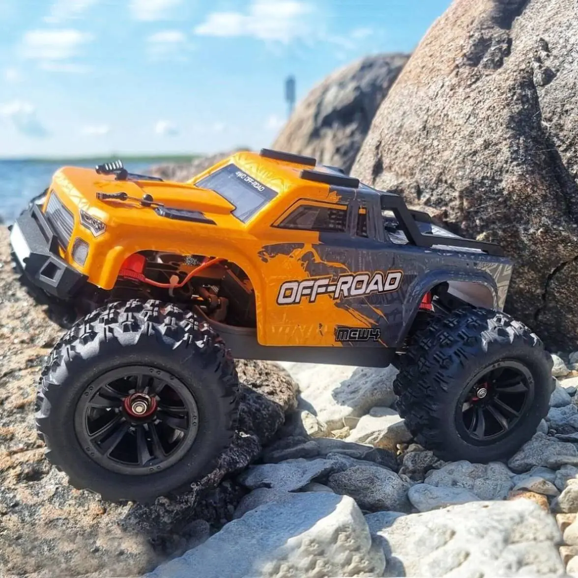 Купить Радиоуправляемый джип MJX Hyper Go 4WD Brushless 2,4G 1:16 MJX-M163  в Краснодаре – интернет-магазин «Жирафик»