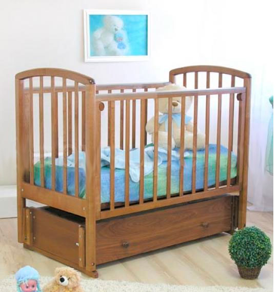 Деревянные детские кроватки